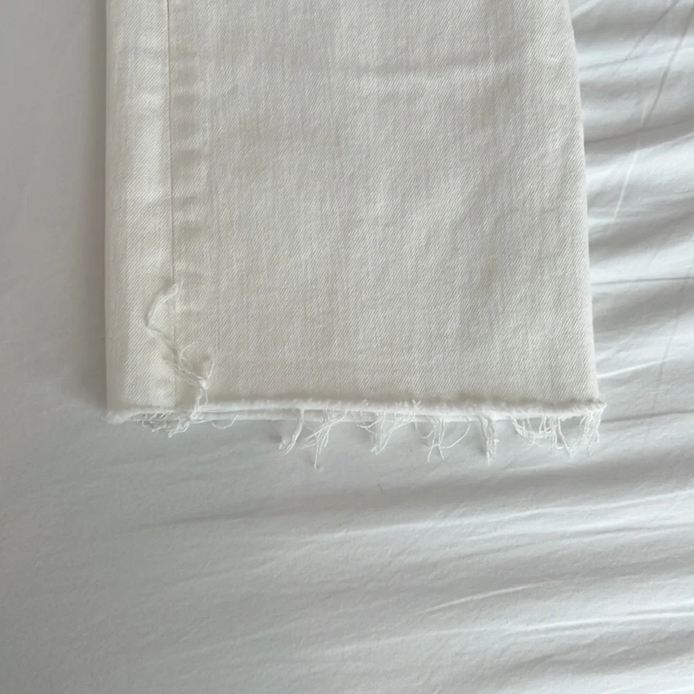 MOTHER High Rise White Jeans - Picture 8 of 11